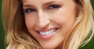 沈陽(yáng)雙眼皮醫(yī)生排名及價(jià)格，黃威、李萬(wàn)同等5位醫(yī)生+全攻略！