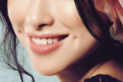 成都哪些割雙眼皮醫(yī)院首屈一指？軍大整形美容醫(yī)院僅列第五！