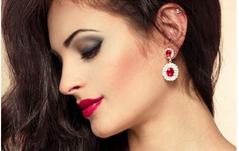 長沙隆鼻?？漆t(yī)院，揭秘勝任脂肪填充手術(shù)的五位頂尖醫(yī)生