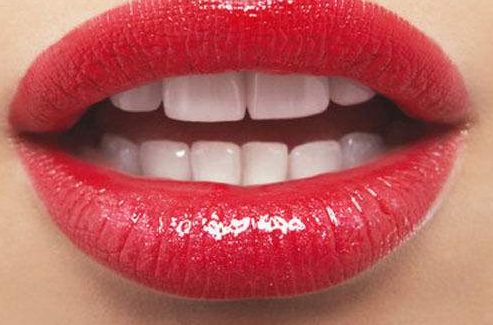 上海九院隆胸術(shù)效果如何？值得信賴的醫(yī)生推薦與真實(shí)案例分享