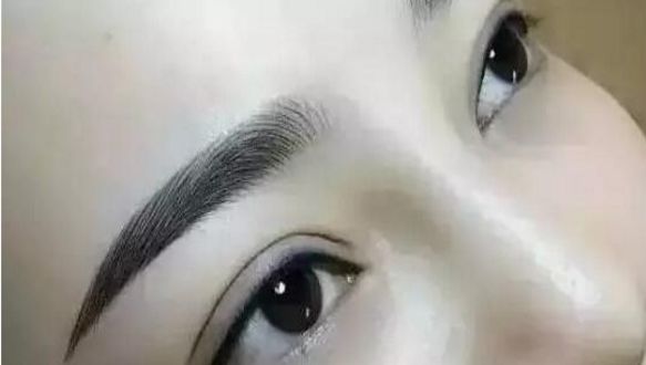 北京鄭永生，在整形手術(shù)方面專(zhuān)攻鼻部，為您帶來(lái)完美鼻子的藝術(shù)創(chuàng)作