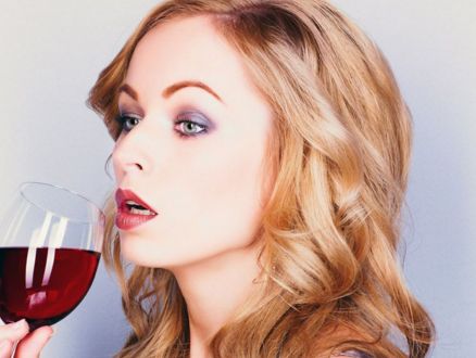 福州整形醫(yī)院揭秘！專(zhuān)業(yè)技術(shù)驚艷市場(chǎng)，獨(dú)樹(shù)一幟的服務(wù)受歡迎