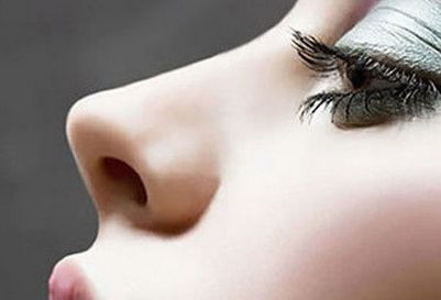 郴州美容醫(yī)生尹偉力的眼袋手術(shù)效果如何？案例展示揭秘