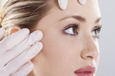 深圳哪里有靠譜的眼袋手術(shù)醫(yī)生？網(wǎng)友分享真實(shí)效果圖，擺脫熬夜后的疲憊！