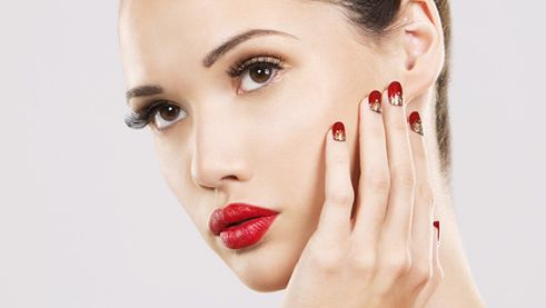 上海范榮杰醫(yī)生作鼻修復(fù)，給你信心恢復(fù)原貌