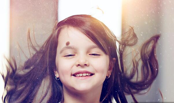 銀川眼袋整形醫(yī)院，哪家技術更贊？銀川眼袋整形有哪家醫(yī)院靠譜？