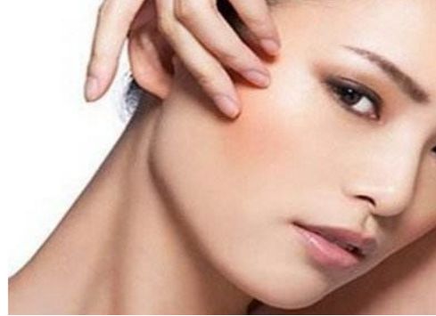 重塑雙眼皮的魅力，一位著名醫(yī)師的成功案例分享