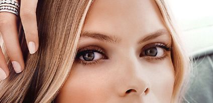 鼓樓醫(yī)院鄭東風(fēng)眼袋整形案例分享：祛除眼袋的精彩演繹以及收費一覽