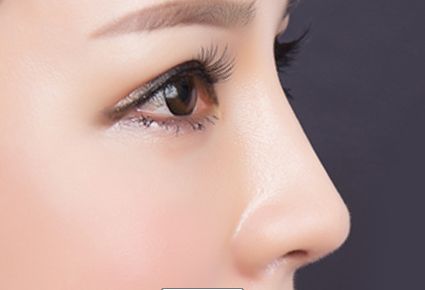 深圳整形醫(yī)院對比：公立還是私立，你該如何選擇？