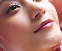 成都豐胸醫(yī)生排行榜：哪個醫(yī)生受歡迎？