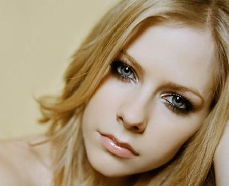 900醫(yī)院的美容科醫(yī)生名單及隆胸案例有哪些值得關(guān)注？