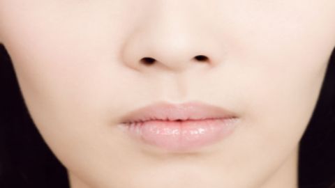 成都口碑醫(yī)美院瞬間打造完美提眉效果，好評(píng)如潮！