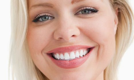 薛軼群醫(yī)生的雙眼皮手術(shù)，案例及價(jià)格詳解