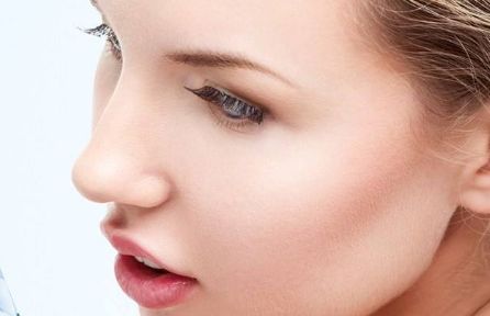 南京隆鼻醫(yī)院排行榜，本地備受推崇的整形中心！整形價格一載入即知，臉型變迷人再也不是夢