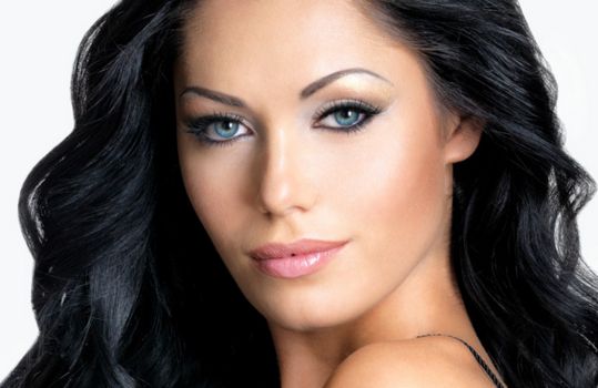 沈陽(yáng)軍區(qū)醫(yī)院整形科頂尖專家熱議，揭秘很受推崇的醫(yī)生！