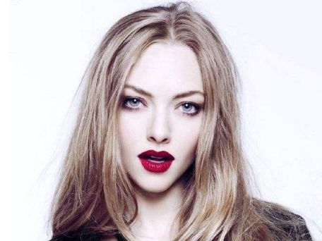 陳萬(wàn)芳：個(gè)人資料+自體脂肪豐胸案例引爆網(wǎng)絡(luò)熱議！