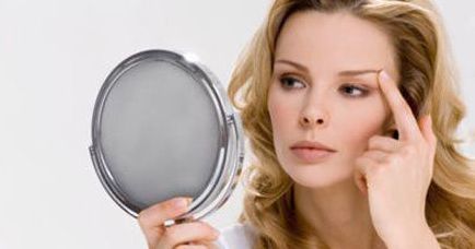 巧妙護(hù)理以迅速恢復(fù)眼袋祛除手術(shù)效果！了解手術(shù)風(fēng)險(xiǎn)及后遺癥