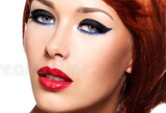 廈門割雙眼皮專家推薦，手術(shù)風(fēng)格自然效果好！