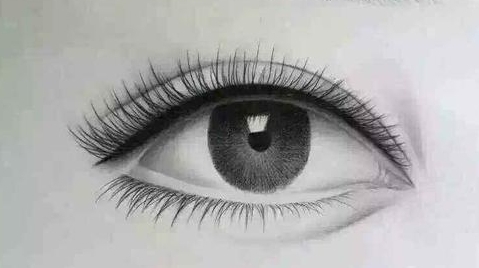 曾慶明自體脂肪填充是否安全有效？如何保證術(shù)后效果與手感自然？