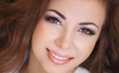 如何選擇一位擅長鼻子整形的頂尖醫(yī)生？技術(shù)與反饋是關(guān)鍵！