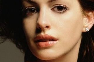 楊慶華醫(yī)生為您解析雙眼皮修復(fù)，資料案例與價格一網(wǎng)打盡！