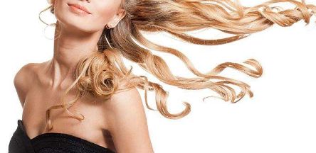 醫(yī)生為武漢患者施行雙眼皮手術(shù)，記錄了70天的體驗