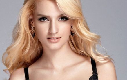 泰安哪家醫(yī)院做隆鼻好？顧客評(píng)價(jià)高，技術(shù)精湛醫(yī)生口碑贊。