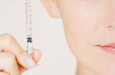 蘇州市的口腔醫(yī)院是否具備三甲醫(yī)院的資質(zhì)？種植牙的費用如何計算？醫(yī)生推薦可以供參考的指南