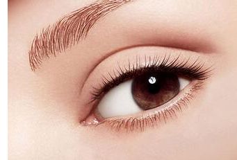 張家港唯恩醫(yī)療美容醫(yī)院豐胸手術(shù)效果矚目，隆胸術(shù)前術(shù)后差異驚人！