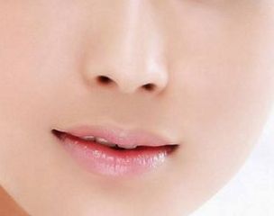 全國頂級(jí)乳房整形醫(yī)院排名揭曉，領(lǐng)跑者包括名列前茅的北京協(xié)和、上海九院、北大人民醫(yī)院