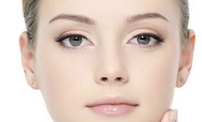 探秘！時下最火熱的雙眼皮手術(shù)方法，曾廣受贊譽(yù)的做雙眼皮醫(yī)師分享成功案例