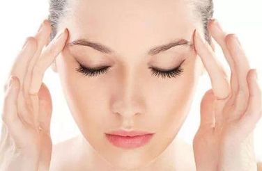 成都銅雀臺(tái)鼻整形醫(yī)生推薦：周柯、郭世偉、楊加富等技術(shù)精湛！