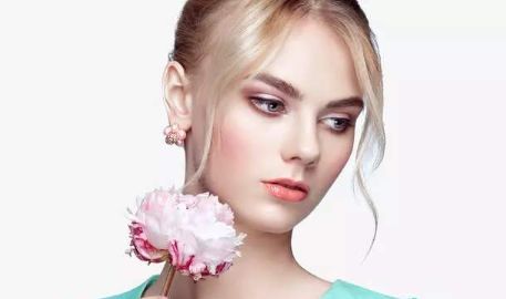 貴陽(yáng)綜合治療皮膚問(wèn)題的醫(yī)院，專治斑點(diǎn)及異味