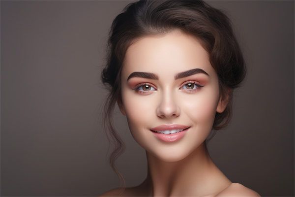 長(zhǎng)春醫(yī)大一院整形美容中心：鼻部整形醫(yī)生團(tuán)隊(duì)及案例匯總