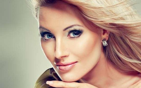 武漢三甲醫(yī)院美容整形服務(wù)及價(jià)目表-專家介紹和預(yù)約攻略