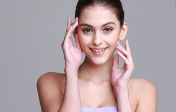 鄭州第一大學(xué)附屬醫(yī)院整形科實地考察，揭秘科室氛圍、詳細(xì)分析醫(yī)院概況！文內(nèi)揭示了這些給你瞧過了嗎？