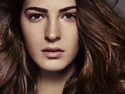 廣州黃廣香專家坐診廣州中家醫(yī)，精通胸部、拉皮、奧美定取出