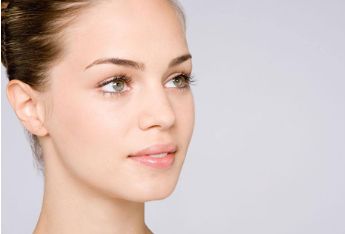 昆明眼科醫(yī)院預(yù)約掛號(hào)便捷，田愛強(qiáng)醫(yī)生主刀近視、白內(nèi)障手術(shù)價(jià)格親民