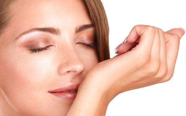 張家口隆鼻手術選擇：硅膠和膨體價格對比，哪個更受歡迎？