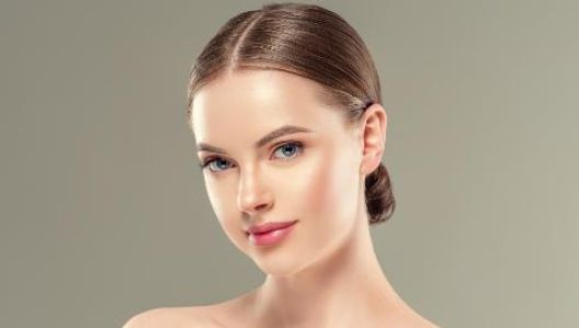 重慶星榮整形外科醫(yī)院專家李世榮醫(yī)生：專業(yè)技術(shù)、良好口碑讓你值得信賴