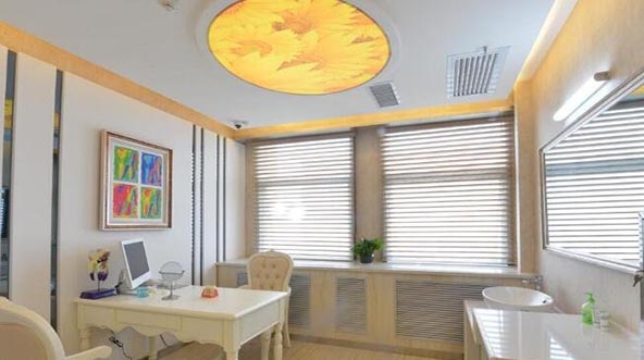 貴陽(yáng)容妍醫(yī)療整形