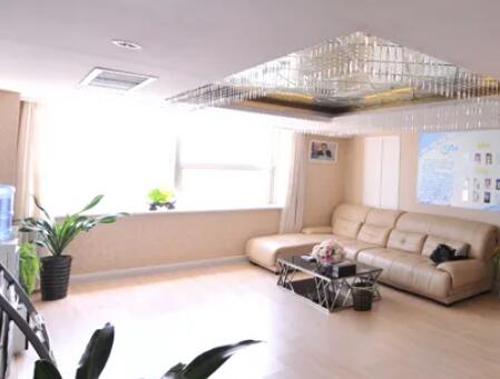 青島榮飛愛(ài)醫(yī)美醫(yī)療美容診所