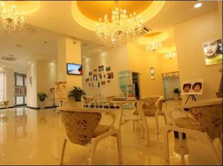 襄陽(yáng)臻顏怡美醫(yī)療美容門診部