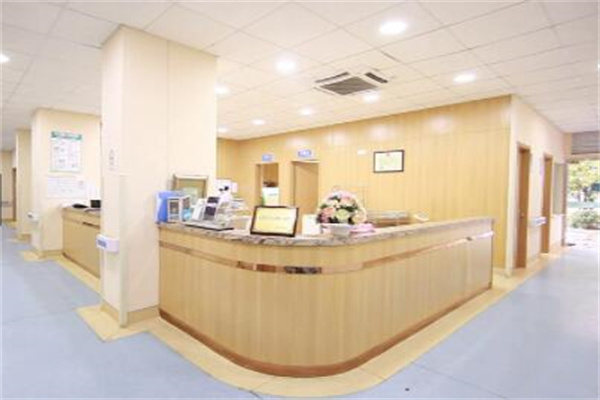 上海虹橋醫(yī)院去疤修復中心