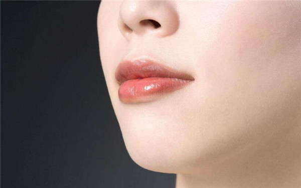 深圳面部疤痕修復(fù)醫(yī)生