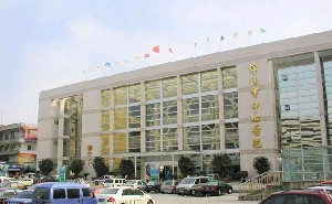 綿陽中心醫(yī)院整形?？? style=