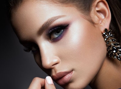 長(zhǎng)沙韓式雙眼皮微創(chuàng)醫(yī)生