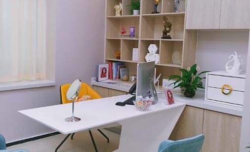 信陽(yáng)美麗之星醫(yī)療美容門(mén)診部