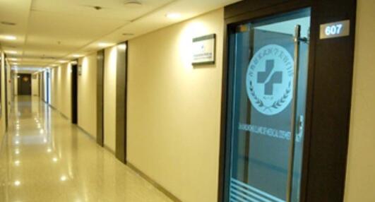 青島瑯梵亞美顏醫(yī)療美容診所