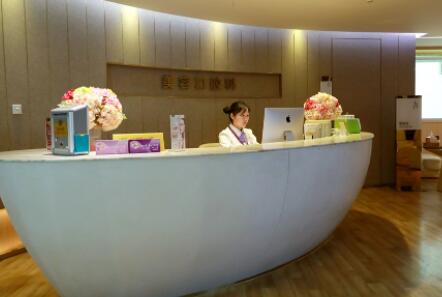 成都華美紫馨醫(yī)美醫(yī)院